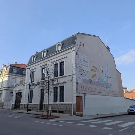 Apartment Le Soyeux - 100m De La Gare & Parking Prive *